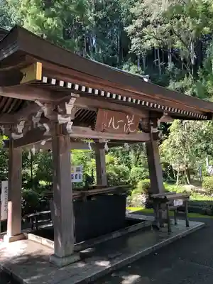 高麗神社の手水舎