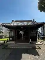 本村神社の{uncategorized: "未分類", other: "その他", undefined: "問題あり", building: "その他建物", grave: "お墓", sacred_gate: "鳥居", guardian: "狛犬", statue: "像", buddha: "仏像", history: "歴史", nature: "自然", garden: "庭園", animal: "動物", pagoda: "塔", temizu: "手水舎", mountain_gate: "山門・神門", sanctuary: "本殿・本堂", subordinate: "末社・摂社", art: "芸術", scenery: "景色", jizo: "地蔵", ema: "絵馬", goshuin: "御朱印", omikuji: "おみくじ", items: "授与品その他", amulet: "お守り", goshuincho: "御朱印帳", eats: "食事", festival: "お祭り", votive_dance: "神楽", shichigosan: "七五三参", wedding: "結婚式", experience: "体験その他", initially: "初詣", around: "周辺", anti_infection: "感染症対策"}