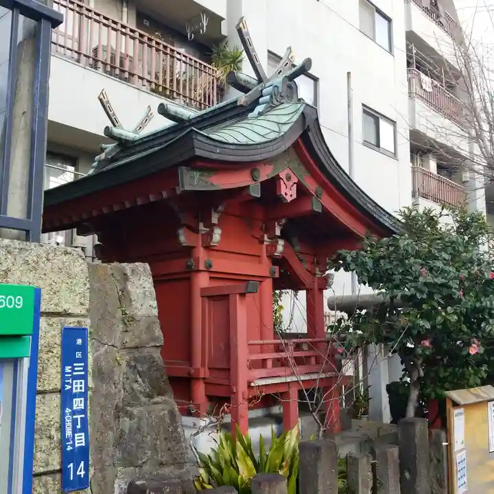 亀塚稲荷神社の本殿・本堂
