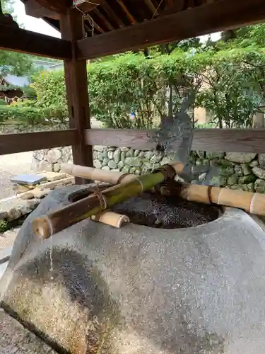 龍田大社の手水舎