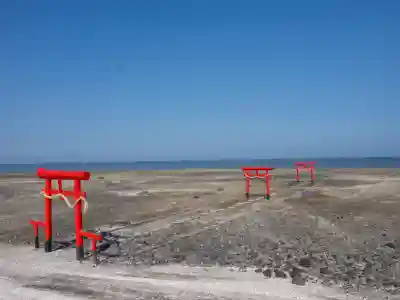 大魚神社の{uncategorized: "未分類", other: "その他", undefined: "問題あり", building: "その他建物", grave: "お墓", sacred_gate: "鳥居", guardian: "狛犬", statue: "像", buddha: "仏像", history: "歴史", nature: "自然", garden: "庭園", animal: "動物", pagoda: "塔", temizu: "手水舎", mountain_gate: "山門・神門", sanctuary: "本殿・本堂", subordinate: "末社・摂社", art: "芸術", scenery: "景色", jizo: "地蔵", ema: "絵馬", goshuin: "御朱印", omikuji: "おみくじ", items: "授与品その他", amulet: "お守り", goshuincho: "御朱印帳", eats: "食事", festival: "お祭り", votive_dance: "神楽", shichigosan: "七五三参", wedding: "結婚式", experience: "体験その他", initially: "初詣", around: "周辺", anti_infection: "感染症対策"}