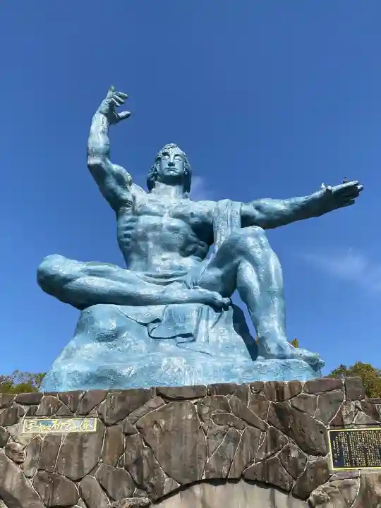 鎮西大社諏訪神社の{uncategorized: "未分類", other: "その他", undefined: "問題あり", building: "その他建物", grave: "お墓", sacred_gate: "鳥居", guardian: "狛犬", statue: "像", buddha: "仏像", history: "歴史", nature: "自然", garden: "庭園", animal: "動物", pagoda: "塔", temizu: "手水舎", mountain_gate: "山門・神門", sanctuary: "本殿・本堂", subordinate: "末社・摂社", art: "芸術", scenery: "景色", jizo: "地蔵", ema: "絵馬", goshuin: "御朱印", omikuji: "おみくじ", items: "授与品その他", amulet: "お守り", goshuincho: "御朱印帳", eats: "食事", festival: "お祭り", votive_dance: "神楽", shichigosan: "七五三参", wedding: "結婚式", experience: "体験その他", initially: "初詣", around: "周辺", anti_infection: "感染症対策"}