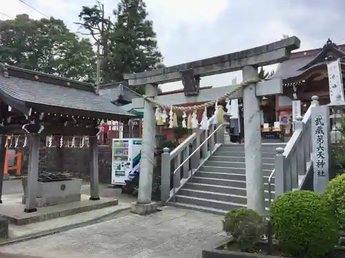 武蔵第六天神社の鳥居