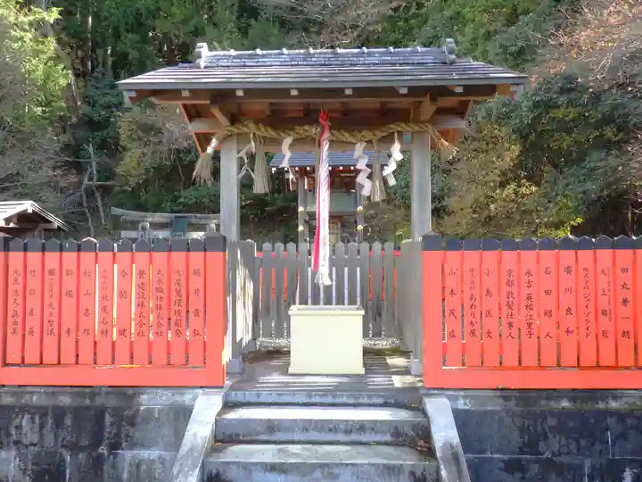 出世稲荷神社の本殿・本堂