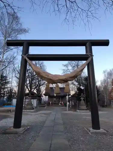 愛國神社の鳥居