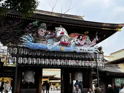 寒川神社の{uncategorized: "未分類", other: "その他", undefined: "問題あり", building: "その他建物", grave: "お墓", sacred_gate: "鳥居", guardian: "狛犬", statue: "像", buddha: "仏像", history: "歴史", nature: "自然", garden: "庭園", animal: "動物", pagoda: "塔", temizu: "手水舎", mountain_gate: "山門・神門", sanctuary: "本殿・本堂", subordinate: "末社・摂社", art: "芸術", scenery: "景色", jizo: "地蔵", ema: "絵馬", goshuin: "御朱印", omikuji: "おみくじ", items: "授与品その他", amulet: "お守り", goshuincho: "御朱印帳", eats: "食事", festival: "お祭り", votive_dance: "神楽", shichigosan: "七五三参", wedding: "結婚式", experience: "体験その他", initially: "初詣", around: "周辺", anti_infection: "感染症対策"}