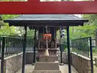 栄誉権現社の{uncategorized: "未分類", other: "その他", undefined: "問題あり", building: "その他建物", grave: "お墓", sacred_gate: "鳥居", guardian: "狛犬", statue: "像", buddha: "仏像", history: "歴史", nature: "自然", garden: "庭園", animal: "動物", pagoda: "塔", temizu: "手水舎", mountain_gate: "山門・神門", sanctuary: "本殿・本堂", subordinate: "末社・摂社", art: "芸術", scenery: "景色", jizo: "地蔵", ema: "絵馬", goshuin: "御朱印", omikuji: "おみくじ", items: "授与品その他", amulet: "お守り", goshuincho: "御朱印帳", eats: "食事", festival: "お祭り", votive_dance: "神楽", shichigosan: "七五三参", wedding: "結婚式", experience: "体験その他", initially: "初詣", around: "周辺", anti_infection: "感染症対策"}