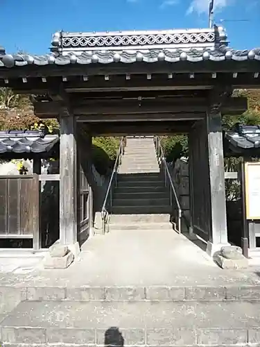 高松山観音寺の山門・神門