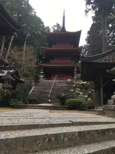 長命寺の塔