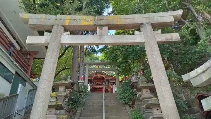 王子稲荷神社の鳥居