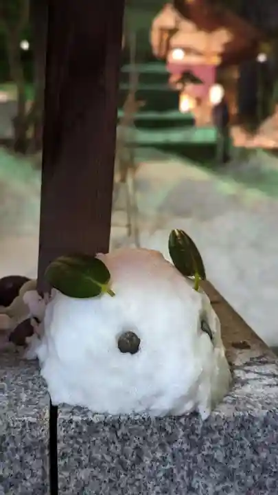 彌彦神社 (伊夜日子神社)の像