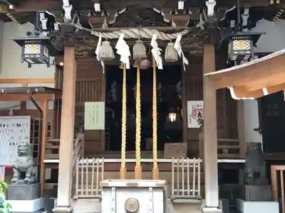小網神社の本殿・本堂