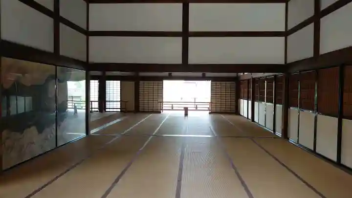 天龍寺の{uncategorized: "未分類", other: "その他", undefined: "問題あり", building: "その他建物", grave: "お墓", sacred_gate: "鳥居", guardian: "狛犬", statue: "像", buddha: "仏像", history: "歴史", nature: "自然", garden: "庭園", animal: "動物", pagoda: "塔", temizu: "手水舎", mountain_gate: "山門・神門", sanctuary: "本殿・本堂", subordinate: "末社・摂社", art: "芸術", scenery: "景色", jizo: "地蔵", ema: "絵馬", goshuin: "御朱印", omikuji: "おみくじ", items: "授与品その他", amulet: "お守り", goshuincho: "御朱印帳", eats: "食事", festival: "お祭り", votive_dance: "神楽", shichigosan: "七五三参", wedding: "結婚式", experience: "体験その他", initially: "初詣", around: "周辺", anti_infection: "感染症対策"}