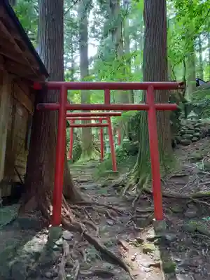 瀞川稲荷の鳥居