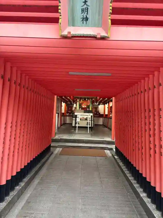 足の神様 服部天神宮(大阪府)