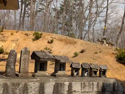 三渡神社の末社・摂社