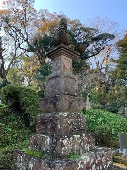 醫光寺の塔