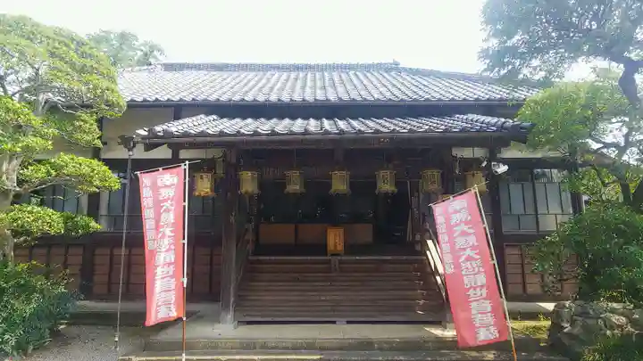 観音寺の本殿・本堂