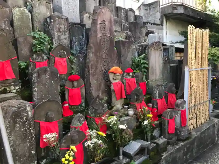 榮久山大法寺の地蔵