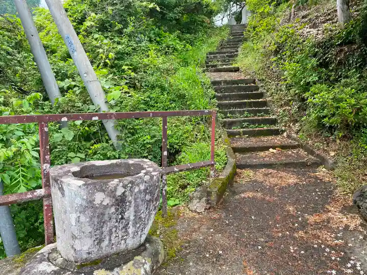 五社神社の手水舎