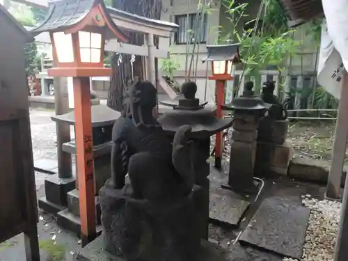 上目黒氷川神社の狛犬