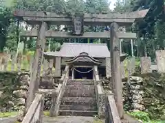 南山神社の鳥居