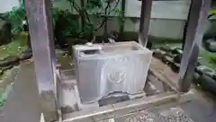 成就院の手水