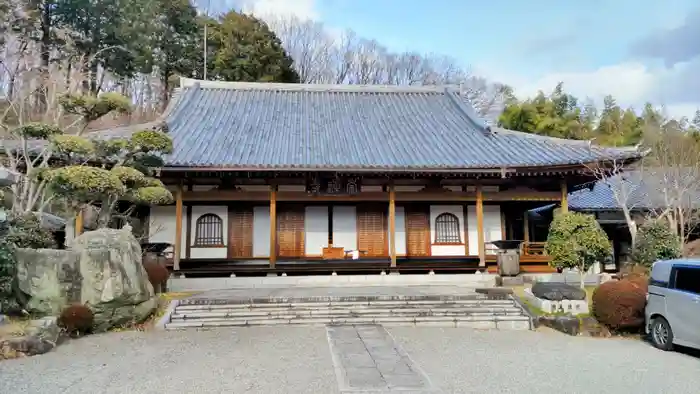 崇禅寺の本殿