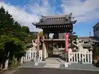 寳藏院の山門・神門