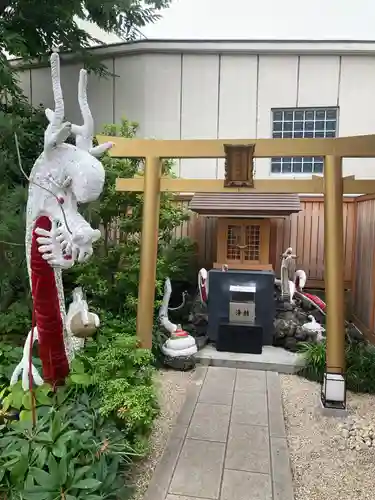 蛇窪神社の末社