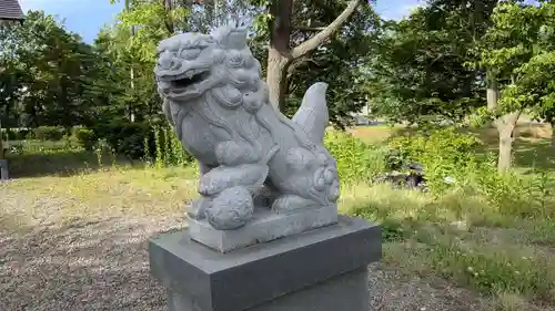 東瓜幕八幡神社の狛犬