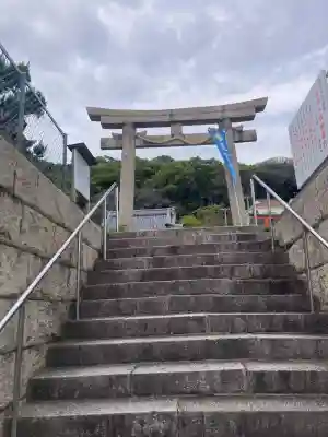 五宮神社の{uncategorized: "未分類", other: "その他", undefined: "問題あり", building: "その他建物", grave: "お墓", sacred_gate: "鳥居", guardian: "狛犬", statue: "像", buddha: "仏像", history: "歴史", nature: "自然", garden: "庭園", animal: "動物", pagoda: "塔", temizu: "手水舎", mountain_gate: "山門・神門", sanctuary: "本殿・本堂", subordinate: "末社・摂社", art: "芸術", scenery: "景色", jizo: "地蔵", ema: "絵馬", goshuin: "御朱印", omikuji: "おみくじ", items: "授与品その他", amulet: "お守り", goshuincho: "御朱印帳", eats: "食事", festival: "お祭り", votive_dance: "神楽", shichigosan: "七五三参", wedding: "結婚式", experience: "体験その他", initially: "初詣", around: "周辺", anti_infection: "感染症対策"}