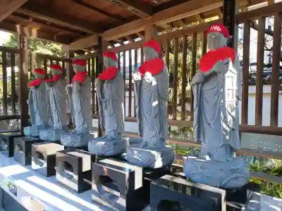 文殊寺の{uncategorized: "未分類", other: "その他", undefined: "問題あり", building: "その他建物", grave: "お墓", sacred_gate: "鳥居", guardian: "狛犬", statue: "像", buddha: "仏像", history: "歴史", nature: "自然", garden: "庭園", animal: "動物", pagoda: "塔", temizu: "手水舎", mountain_gate: "山門・神門", sanctuary: "本殿・本堂", subordinate: "末社・摂社", art: "芸術", scenery: "景色", jizo: "地蔵", ema: "絵馬", goshuin: "御朱印", omikuji: "おみくじ", items: "授与品その他", amulet: "お守り", goshuincho: "御朱印帳", eats: "食事", festival: "お祭り", votive_dance: "神楽", shichigosan: "七五三参", wedding: "結婚式", experience: "体験その他", initially: "初詣", around: "周辺", anti_infection: "感染症対策"}