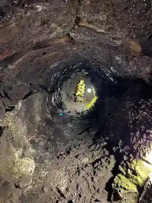 無戸室浅間神社(船津胎内神社)(山梨県)