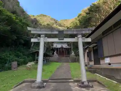 八幡神社の鳥居
