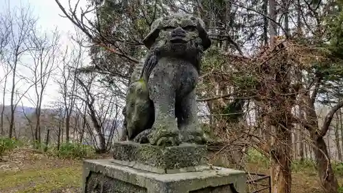 幾春別神社の狛犬