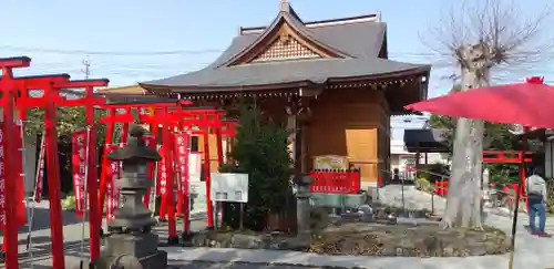 於菊稲荷神社の本殿