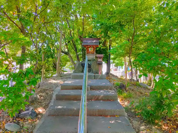 助七神明社の末社・摂社