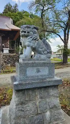 北宮諏方神社の狛犬