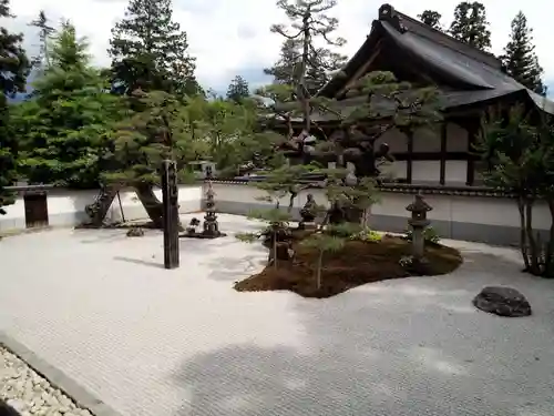 恵林寺の庭園