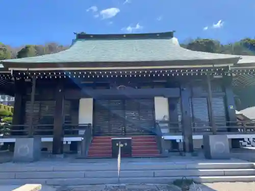 聖光寺の{uncategorized: "未分類", other: "その他", undefined: "問題あり", building: "その他建物", grave: "お墓", sacred_gate: "鳥居", guardian: "狛犬", statue: "像", buddha: "仏像", history: "歴史", nature: "自然", garden: "庭園", animal: "動物", pagoda: "塔", temizu: "手水舎", mountain_gate: "山門・神門", sanctuary: "本殿・本堂", subordinate: "末社・摂社", art: "芸術", scenery: "景色", jizo: "地蔵", ema: "絵馬", goshuin: "御朱印", omikuji: "おみくじ", items: "授与品その他", amulet: "お守り", goshuincho: "御朱印帳", eats: "食事", festival: "お祭り", votive_dance: "神楽", shichigosan: "七五三参", wedding: "結婚式", experience: "体験その他", initially: "初詣", around: "周辺", anti_infection: "感染症対策"}