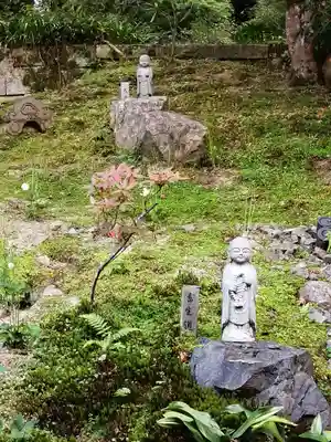 二尊院の地蔵