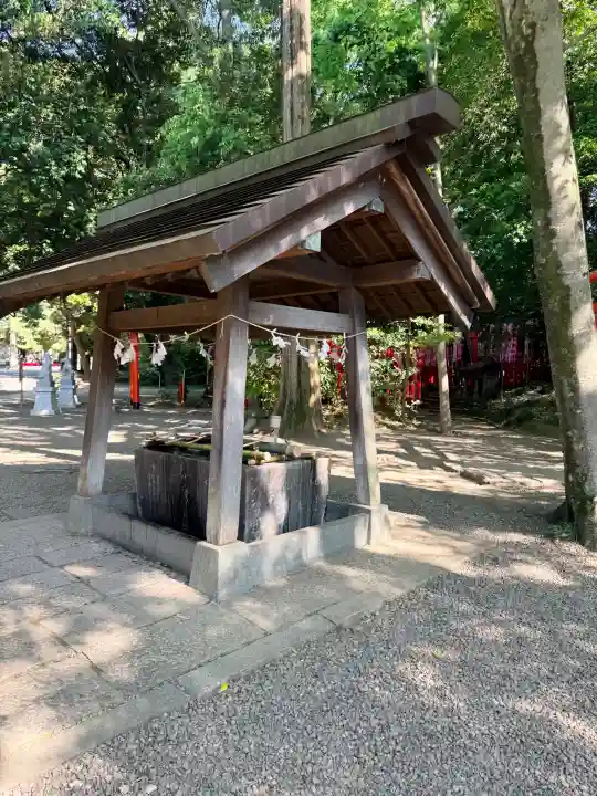 武蔵一宮氷川神社の{uncategorized: "未分類", other: "その他", undefined: "問題あり", building: "その他建物", grave: "お墓", sacred_gate: "鳥居", guardian: "狛犬", statue: "像", buddha: "仏像", history: "歴史", nature: "自然", garden: "庭園", animal: "動物", pagoda: "塔", temizu: "手水舎", mountain_gate: "山門・神門", sanctuary: "本殿・本堂", subordinate: "末社・摂社", art: "芸術", scenery: "景色", jizo: "地蔵", ema: "絵馬", goshuin: "御朱印", omikuji: "おみくじ", items: "授与品その他", amulet: "お守り", goshuincho: "御朱印帳", eats: "食事", festival: "お祭り", votive_dance: "神楽", shichigosan: "七五三参", wedding: "結婚式", experience: "体験その他", initially: "初詣", around: "周辺", anti_infection: "感染症対策"}