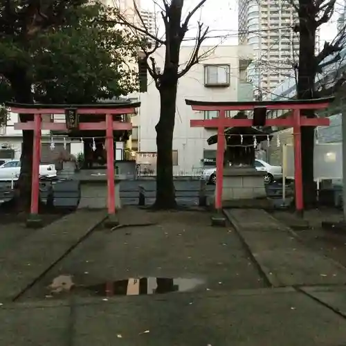 市ノ坪神社の末社