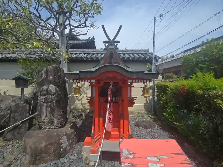 比賣神社(旧比賣塚)(奈良県)