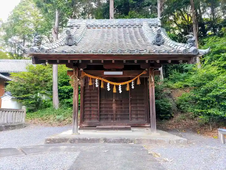 深溝神社の末社・摂社