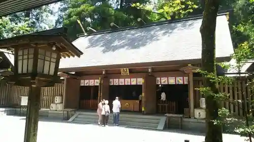 天岩戸神社の本殿