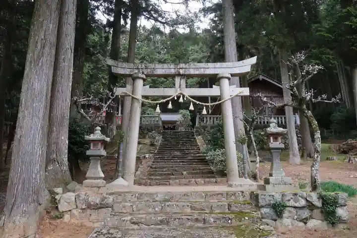 日間神社(兵庫県)