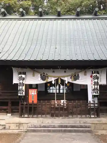 酒折宮の本殿・本堂