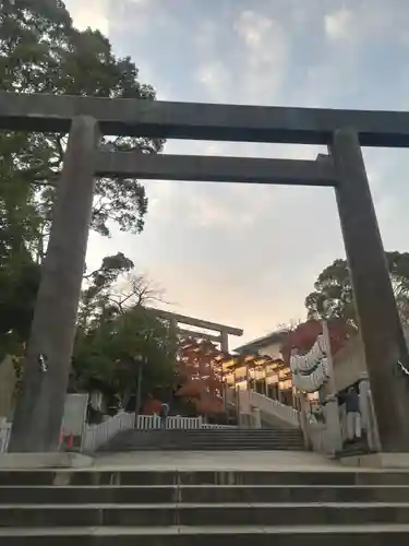 伊勢山皇大神宮の鳥居